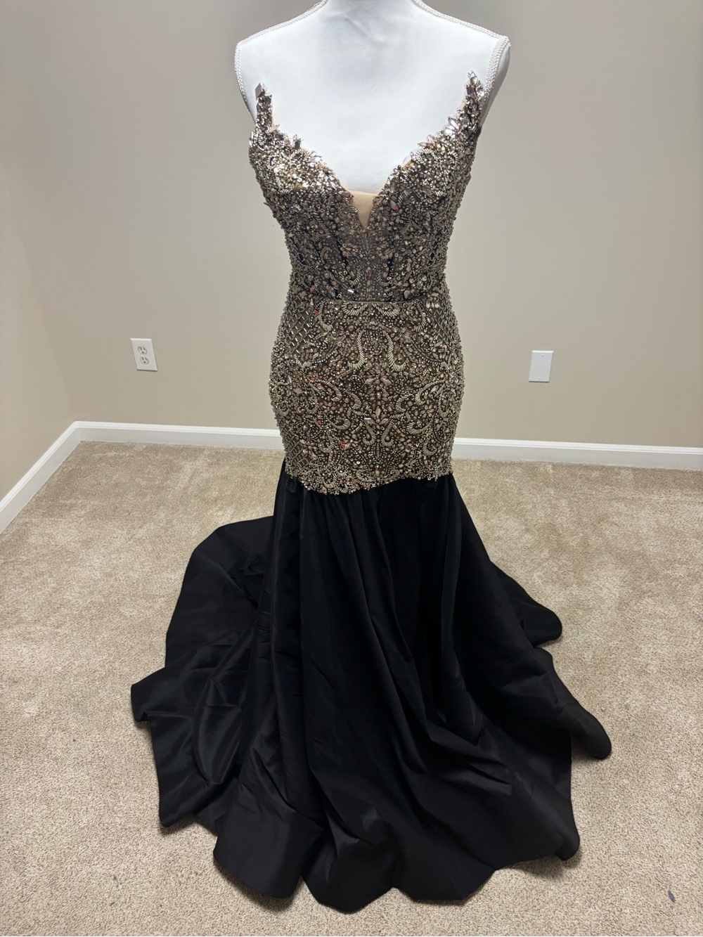 Elegant Black & Gold Beaded Mermaid Dress - Women